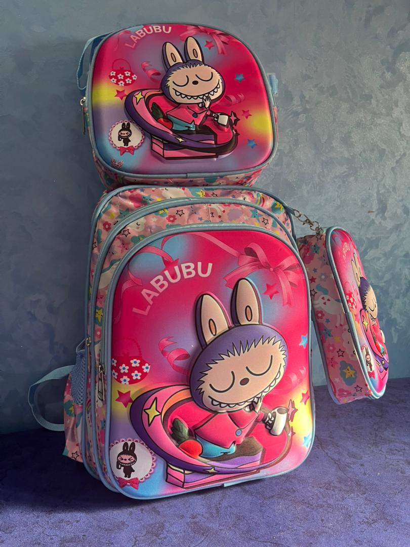 Set de Cartable, Lunchbox et Trousse 3D LABUBU / CAPYBARA